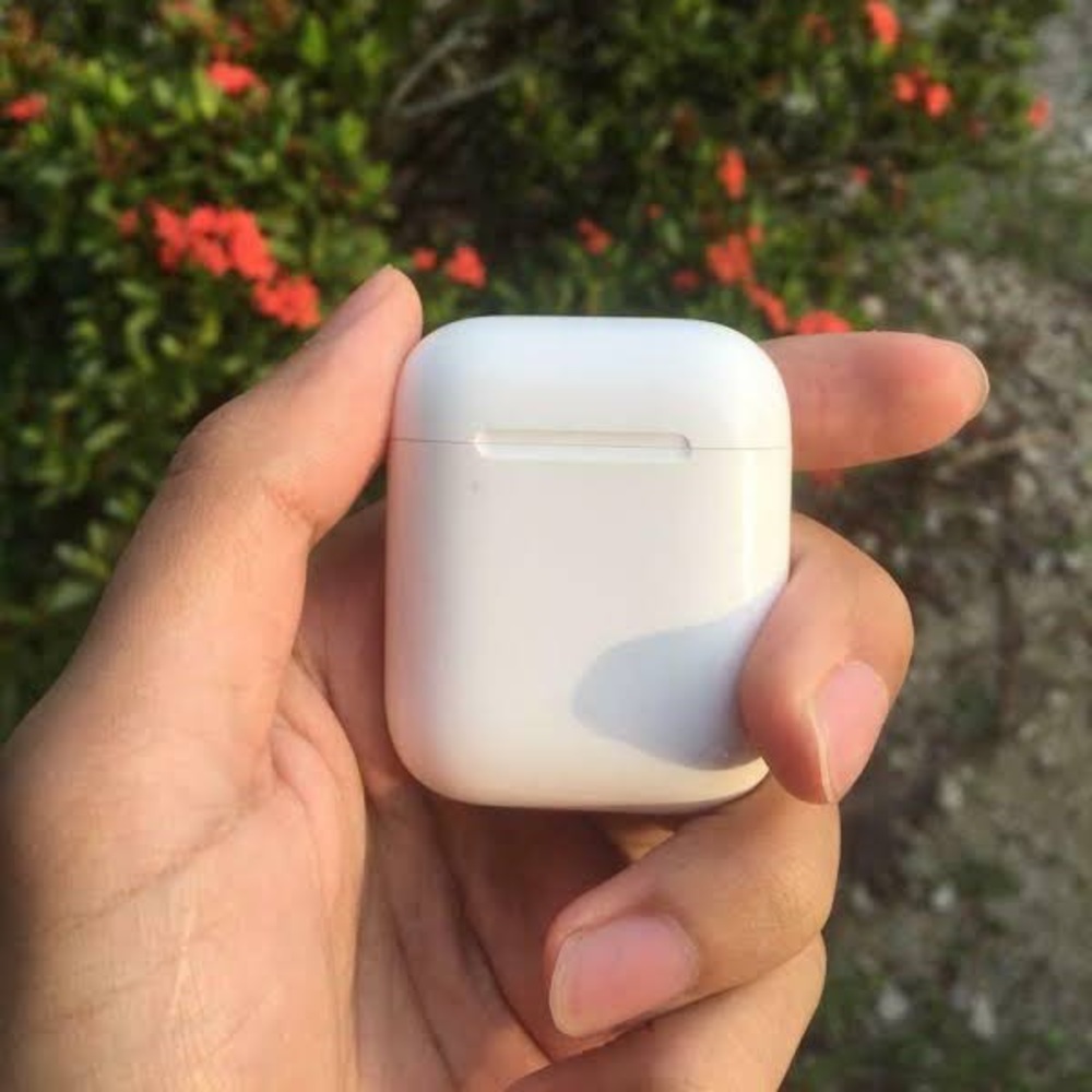 AirPods Charging Case